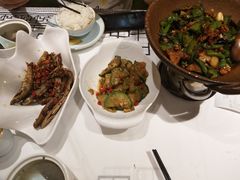 -丹江口渔村·湘味厨房(桃园店)