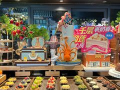 -雍容荟帝王蟹活龙虾展台自助(IFS黑金店)
