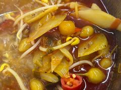 -周良天山牛杂城(天山路总店)