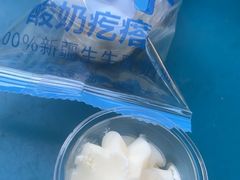 -正飞鲜奶(吐鲁番路店)