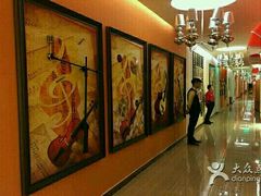 -音皇乐友汇量贩式KTV