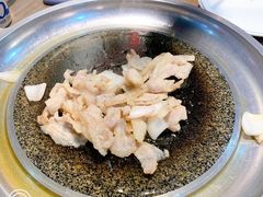 -石记东北风味烤肉店(子固路店)