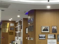 -雅悦齿科(顾村公园店)