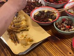 -冶建镜子·老南昌大排档·江西虾王(总店)