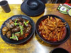 -老闵田螺馆·南昌特色小炒(梦时代店)