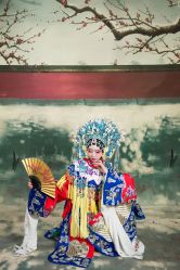 点击看大图 -盘子女人坊古装写真摄影(深圳店)