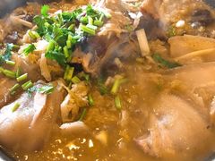杀猪菜-闯关东东北农家菜(崂山石老人店)
