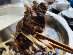-亿诣蝎府炸酱面羊蝎子火锅(酷车小镇店)
