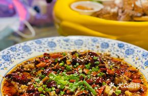 Sichuan-Style Goose Slices in Boiling Sauce