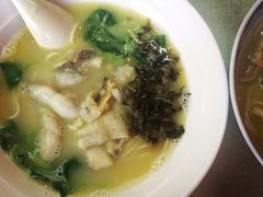iphone_upload_pic-明呈黄鱼面馆(斜土路店)