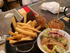 -遇见西木美式餐厅(体育路店)