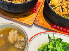 -小粤楼(万辉广场店)
