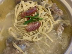 筒骨砂锅-骨捞专家·金华砂锅(西田城购物中心店)