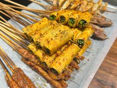 -万记麻辣烫国展总店