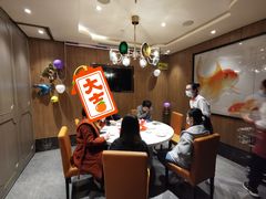 -海底捞火锅(航洋城店)