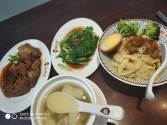 -胡须张鲁肉饭(台北大安店)