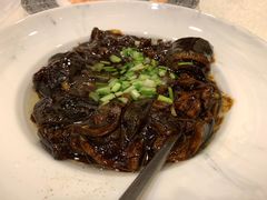 -梅龙镇酒家(南京西路总店)