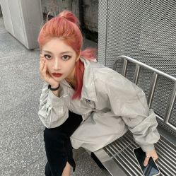 -Rise Hair上升造型