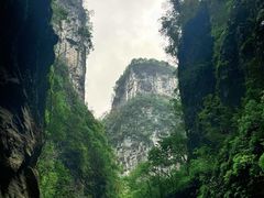 -龙水峡地缝景区