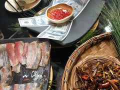 -昆虫窝子·特色云南菜(拓东路总店)