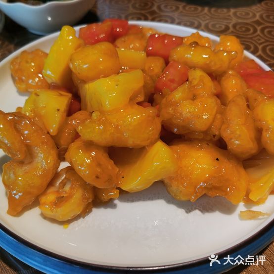 鸿月楼