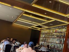 -大中华希尔顿酒店-念自助餐·嗨啤·小龙虾