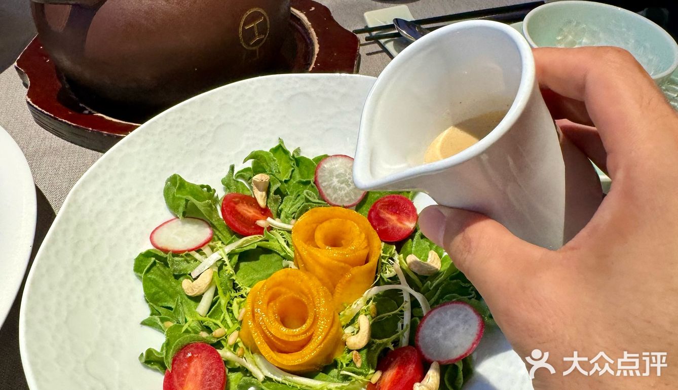 群光！花小钱的高空氛围感！好好吃