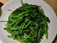 -默加东南亚美食(大宁音乐广场店)