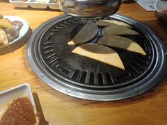 -唯成•韩国炭火烤肉 유성고기