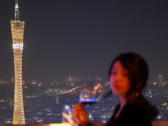 -广州柏悦酒店·悦吧·顶楼露天酒吧