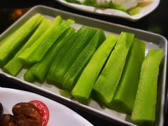 -百年川椒重庆老火锅(光谷店)