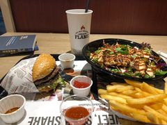 -The Habit Burger Grill 哈比特汉堡(爱琴海店)