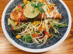 香煎三文鱼青木瓜沙拉超级碗-AFS Cafe & Canteen(闽江二路店)