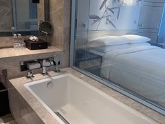 -上海宝华万豪酒店