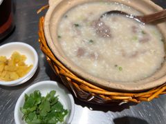 潮界生滚牛肉粥-潮界(虹桥新天地店)