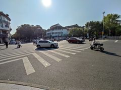 -绿杨馄饨临顿路店