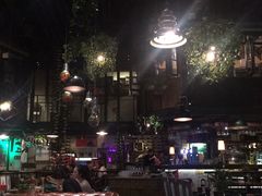 -胡桃里乐队酒馆(鎏嘉码头店)