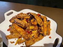那年秋天的茄子-梧桐树下(云锦世家店)