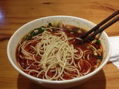 -呼啦面馆·头牌豌杂面(爱琴海店)