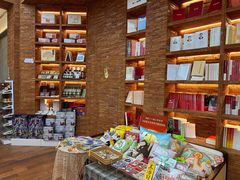 -新华书店(龙头路店)