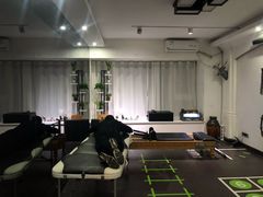 -简·无界健身工作室·运动康复·体态(石厦店)