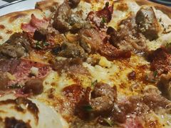 意式四肉荟萃披萨-玛尚诺意式餐厅(官舍店)