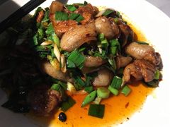蒜苔回锅肉-柴门头啖汤·经典川菜·慢火汤品(锦城万达店)