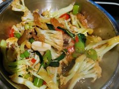 -隔壁老王·家常云南菜(花巷店)