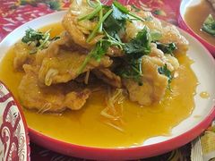 -闯关东东北农家菜(崂山石老人店)