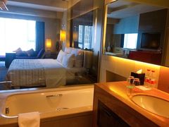 -青岛富力艾美酒店