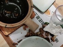 -老乡鸡(上海白玉兰广场店)