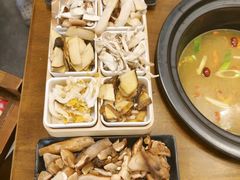 -菌乡缘·野生菌蒸汽鱼火锅(江边夜市店)