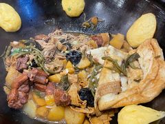 -万里闯关东铁锅炖菜馆(高新旗舰店)
