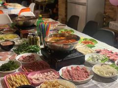 -玩坞轰趴馆·户外团建聚会主题生日派对馆(世豪广场店)
